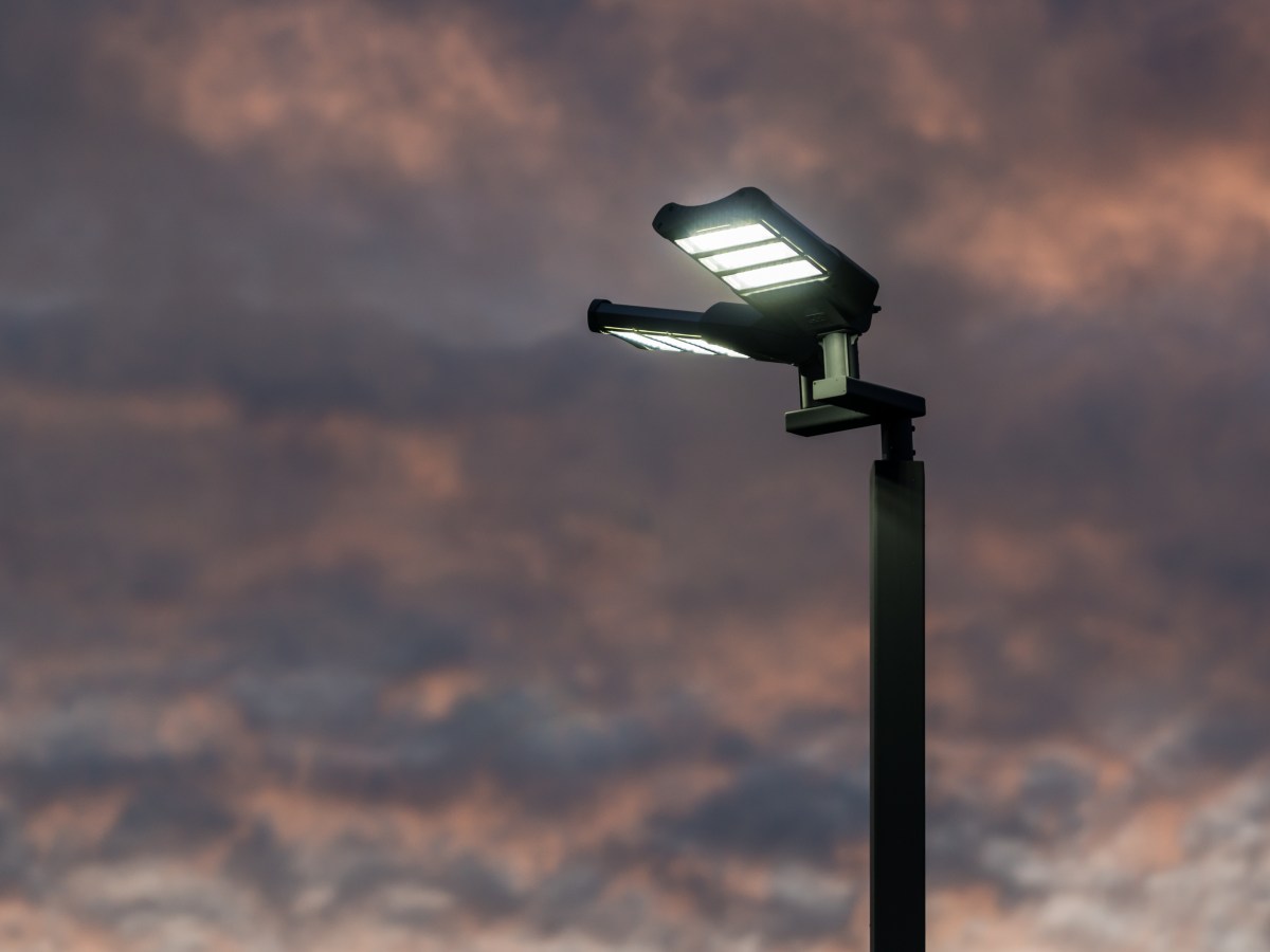 The Benefits of Choosing a LED Parking Lot Light for Your&nbsp;Business